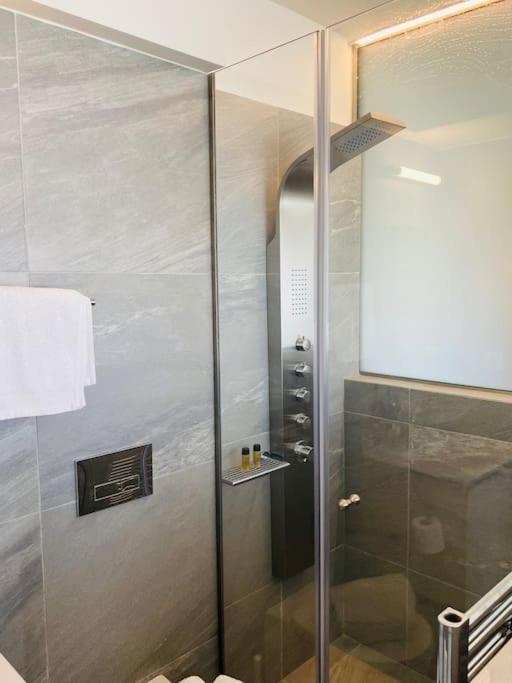 Luxury Maisonette With Shared Pool Ateny Zewnętrze zdjęcie